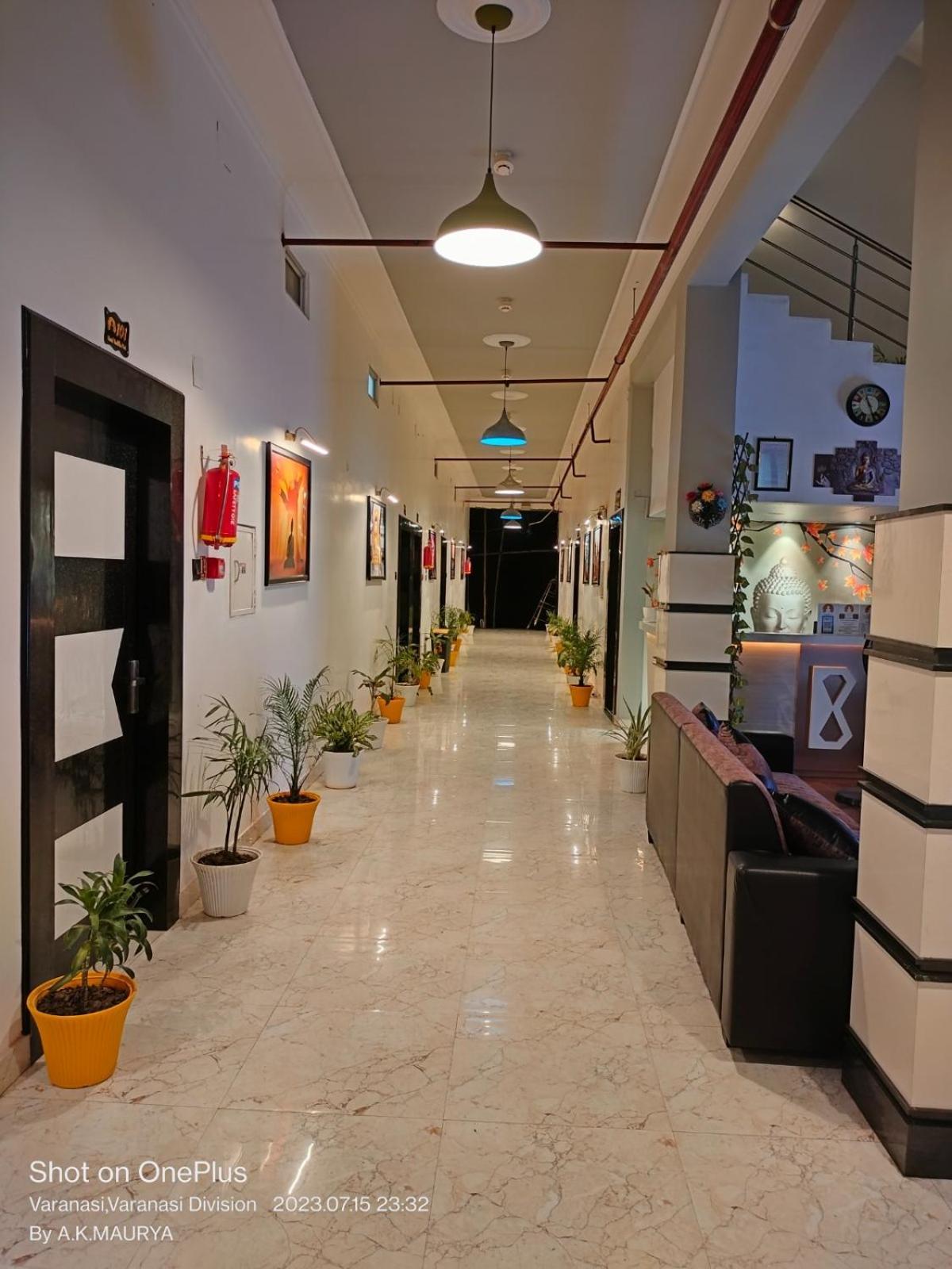 Hotel Buddha Park, Paharia, Varanasi Exterior foto